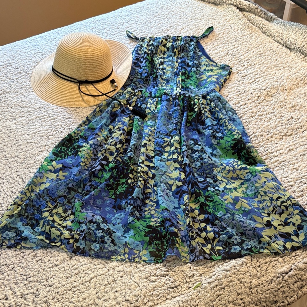 Nicole Miller Studio Vibrant Blue and Green Floral Dress. Size 8